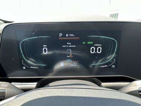 Certified 2023 Kia Niro EX FWD image 27