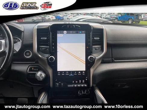 Used 2022 RAM 2500 Laramie RWD image 19