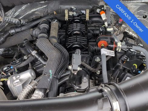 Used 2023 Ford Expedition XLT image 18