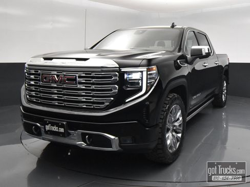 Used 2022 GMC Sierra 1500 Denali w/ Denali Reserve Package AWD/4WD image 50