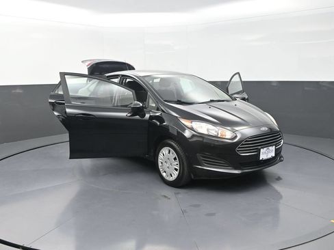 Used 2019 Ford Fiesta S FWD image 30