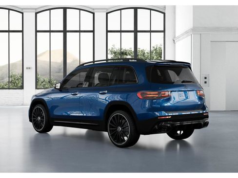 New 2025 Mercedes-Benz GLB 35 AMG 4MATIC image 29