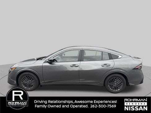 Used 2026 Nissan Sentra SV w/ SV Convenience Package FWD image 2