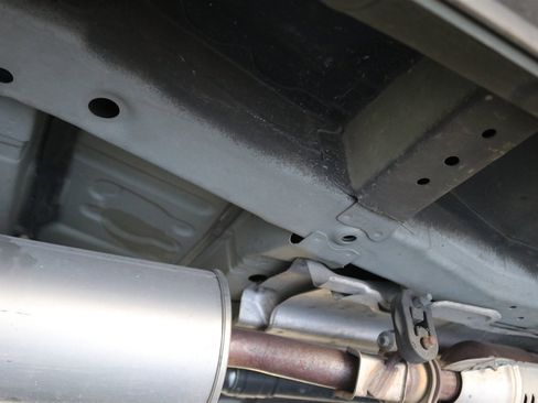Used 2005 Honda Element EX image 25
