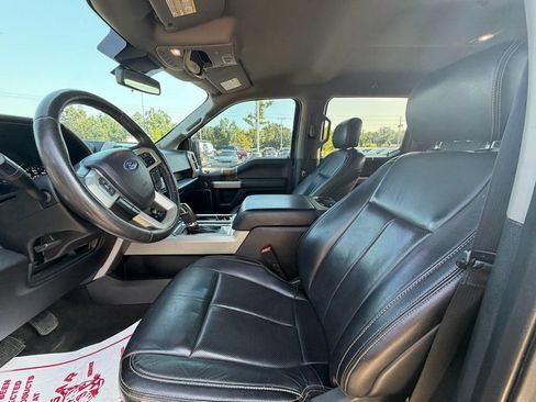 Used 2020 Ford F150 Lariat w/ FX4 Off-Road Package AWD/4WD image 12