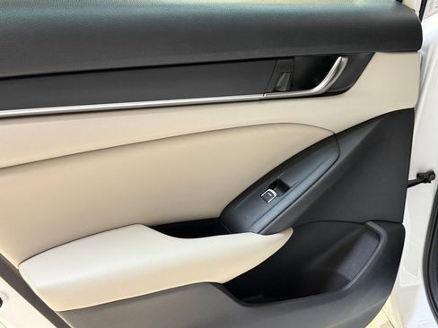 Used 2021 Honda Accord LX image 33