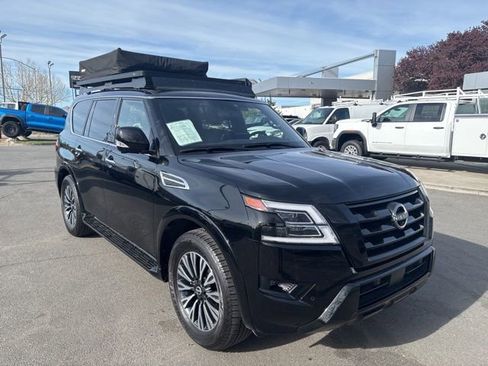 Used 2023 Nissan Armada SL w/ Midnight Edition Package image 4