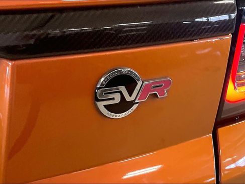 Used 2020 Land Rover Range Rover Sport SVR AWD/4WD image 9