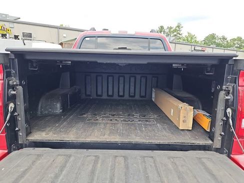 Used 2010 Ford Explorer Sport Trac XLT RWD image 12