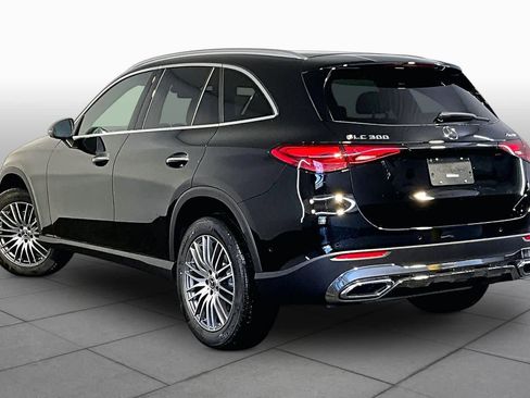 New 2026 Mercedes-Benz GLC 300 4MATIC image 3