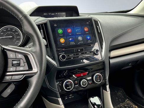 Used 2022 Subaru Forester Limited image 9