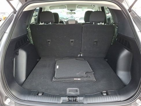 Used 2022 Ford Escape SE w/ Cold Weather Package image 28
