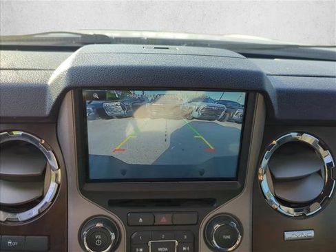 Used 2015 Ford F250 Lariat AWD/4WD image 18