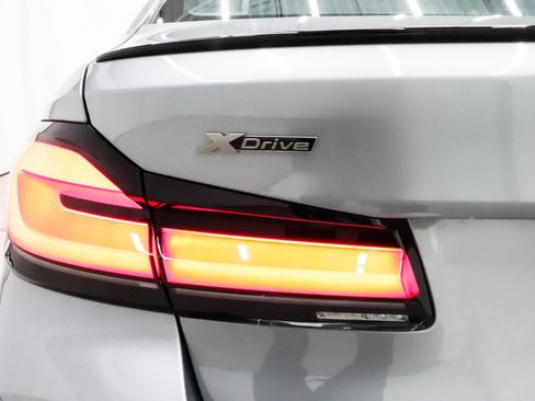 Used 2023 BMW M550i xDrive w/ Parking Assistance Package image 44