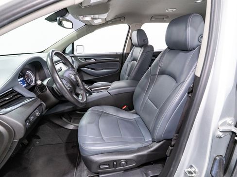 Used 2020 Buick Enclave Essence w/ Sound and Sites Package image 16