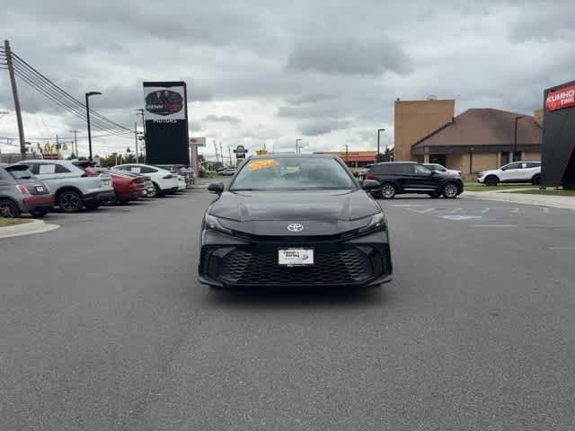 Used 2025 Toyota Camry SE w/ Convenience Package AWD/4WD image 2