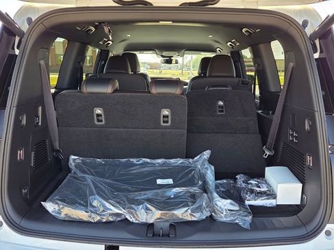New 2026 Nissan Armada SL w/ Captain's Chari Seat Package RWD image 13