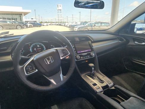 Used 2018 Honda Civic EX image 19