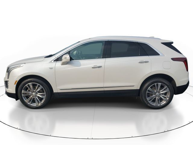 Certified 2024 Cadillac XT5 Premium Luxury w/ LPO, Floor Liner Package AWD/4WD image 2