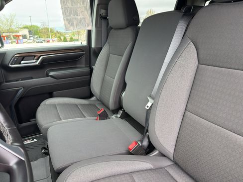 Used 2024 Chevrolet Silverado 1500 LT AWD/4WD image 21