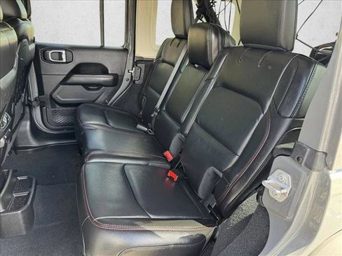 Used 2020 Jeep Wrangler Unlimited Rubicon AWD/4WD image 17