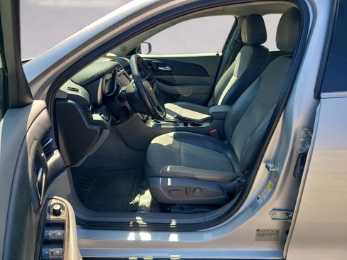 Used 2014 Chevrolet Malibu LT image 11