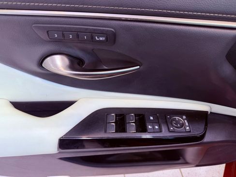 Used 2023 Lexus ES 350 F Sport image 19