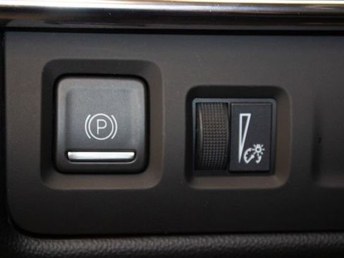 Used 2023 Cadillac XT4 Premium Luxury w/ Enhanced Visibility Package image 24