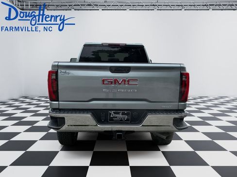 New 2026 GMC Sierra 2500 SLT AWD/4WD image 4