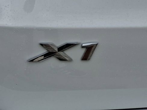 Used 2025 BMW X1 xDrive28i AWD/4WD image 29