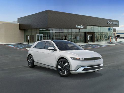 New 2026 Hyundai Ioniq 5 Limited RWD image 2