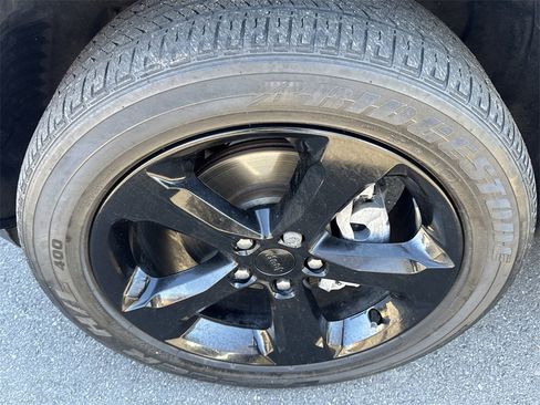 Used 2023 Jeep Grand Cherokee Altitude image 14