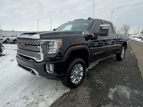 Used 2022 GMC Sierra 3500 Denali w/ Denali Ultimate Package AWD/4WD image 4