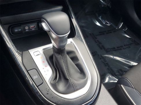 Used 2021 Kia Forte GT-Line image 26