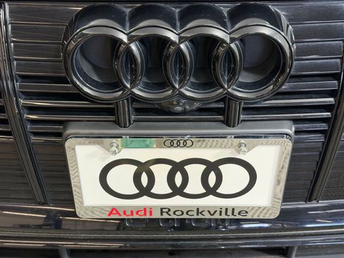 Used 2022 Audi e-tron Premium Plus w/ Premium Plus Package AWD/4WD image 27