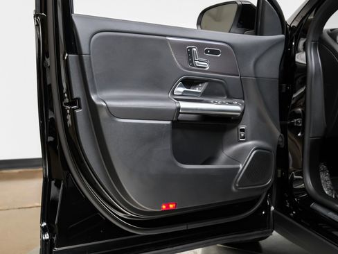 Used 2023 Mercedes-Benz GLA 250 image 47