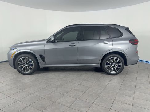 New 2026 BMW X5 xDrive40i w/ M Sport Package image 2