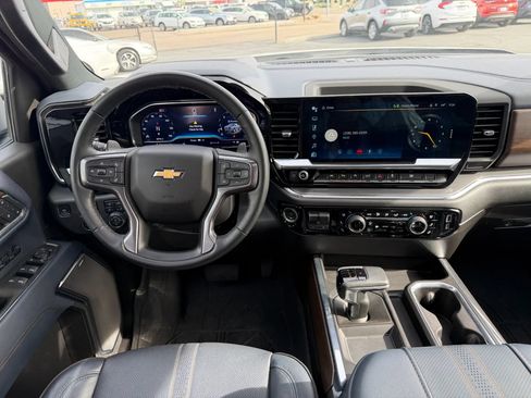 Used 2024 Chevrolet Silverado 1500 High Country w/ Technology Package AWD/4WD image 23