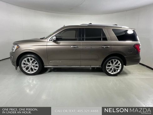 Used 2018 Ford Expedition Platinum RWD image 9