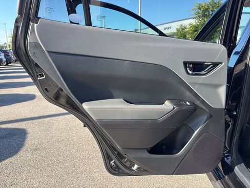 Certified 2024 Subaru Crosstrek 2.5i Limited w/ Crosstrek Mirror Package AWD/4WD image 15