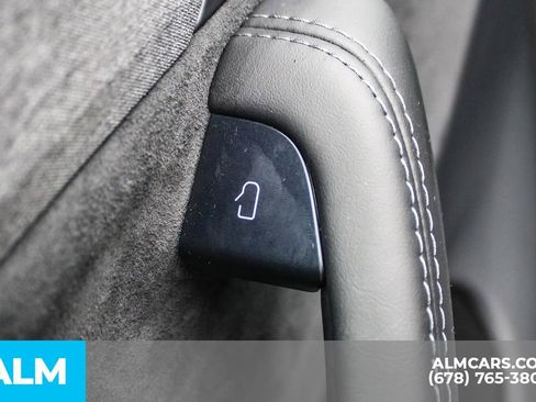 Used 2026 Tesla Model Y Long Range image 34