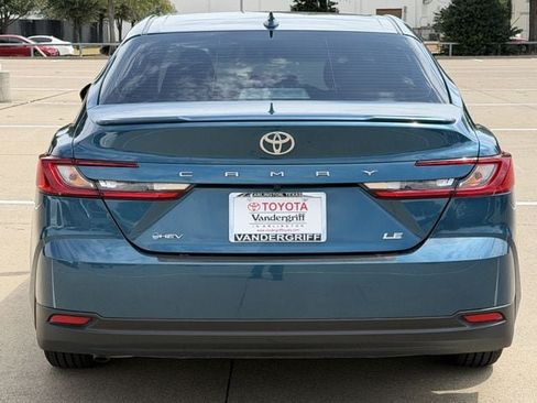 Used 2026 Toyota Camry LE w/ Convenience Package FWD image 5