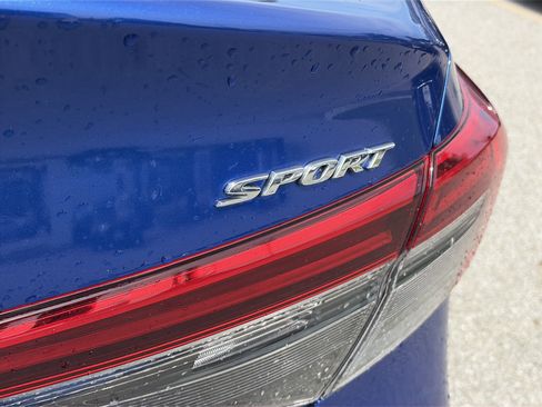 Used 2023 Honda Civic Sport image 10