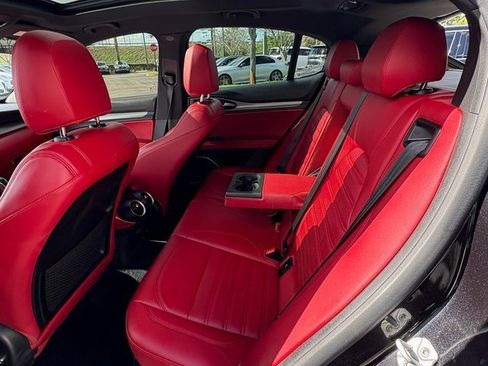 Used 2020 Alfa Romeo Stelvio Ti Sport w/ Quick Order Package 22S Sport image 19