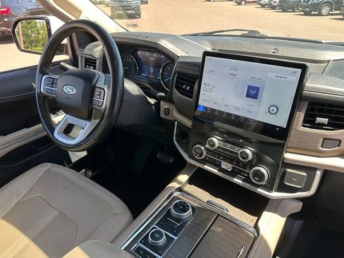 Used 2024 Ford Expedition Limited AWD/4WD image 33