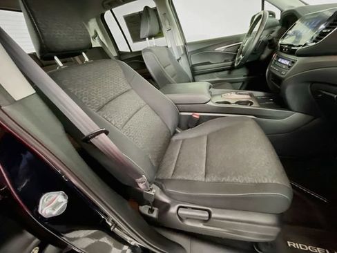 Used 2024 Honda Ridgeline Sport image 28