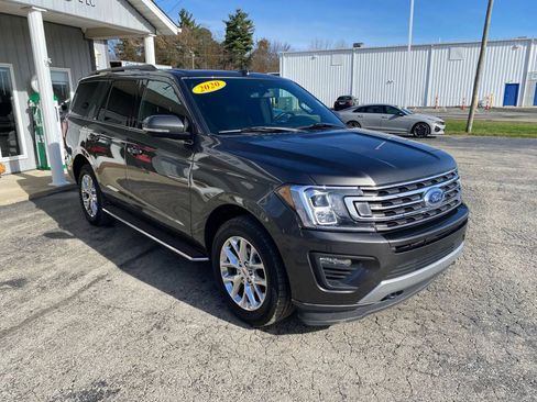 Used 2020 Ford Expedition XLT w/ Equipment Group 202A AWD/4WD image 10