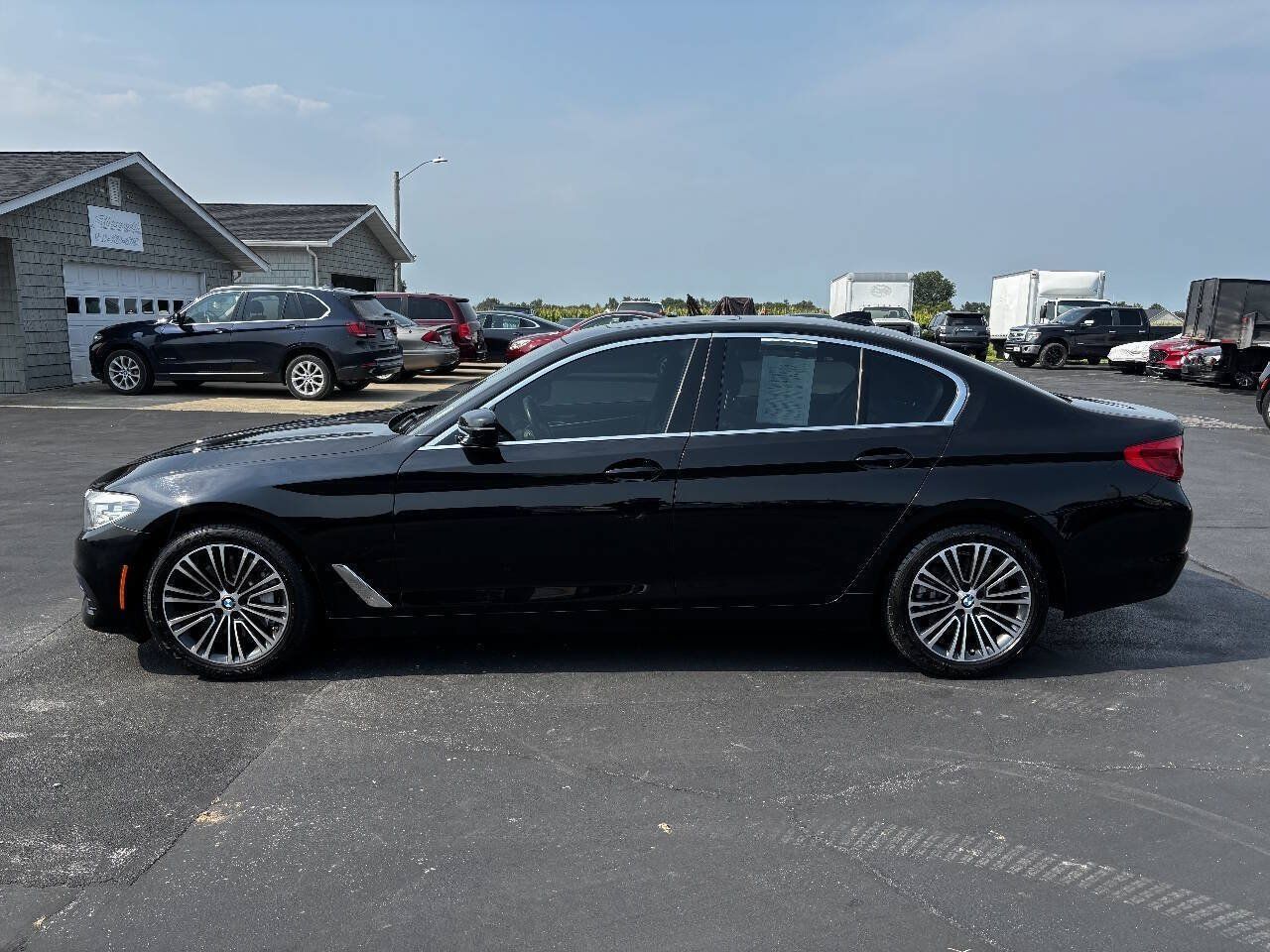 Used 2019 BMW 530i xDrive w/ Convenience Package AWD/4WD image 9