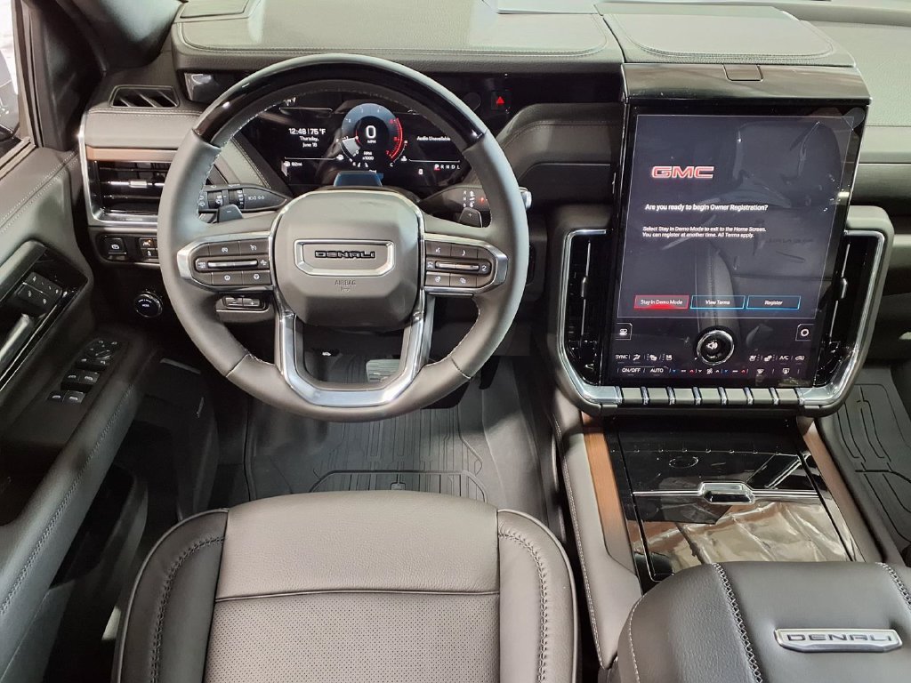 New 2026 GMC Yukon Denali w/ Advanced Technology Package RWD image 14