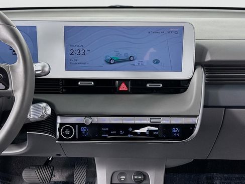 Used 2024 Hyundai Ioniq 5 SEL image 13